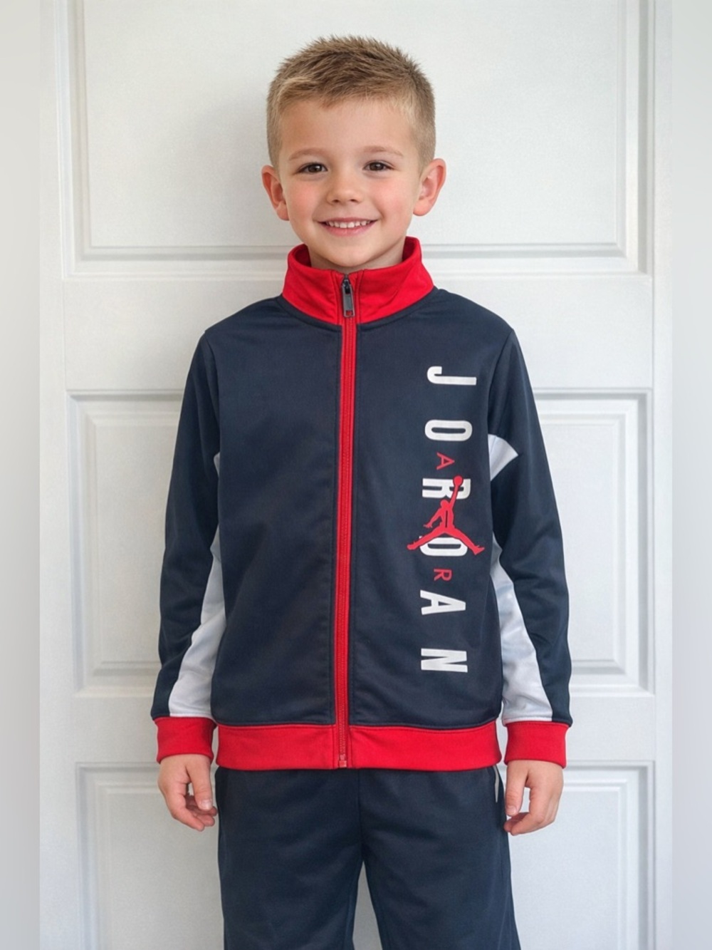 Jordan Kids Size Large (6-7 years ) Black and Red Zip-Up Track Jacket Spring